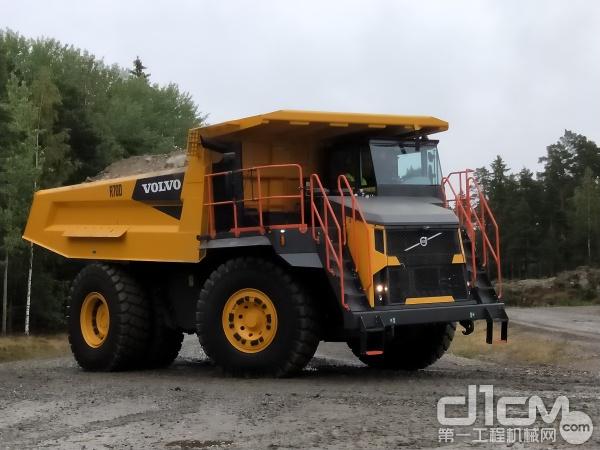 沃尔沃ec950e矿用挖掘机,l260h,l350h轮式装载机和dd105 osc压路机,a